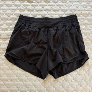 lululemon hotty hot Shorts TALL!